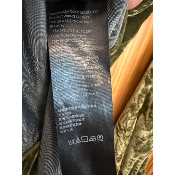 Maeve by Anthropologie Karina Green Velvet Button-Up Relaxed Fit Shirt, Size 8 - Picture 4 of 7